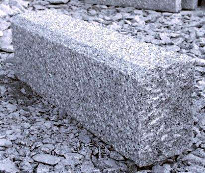 kerbstone