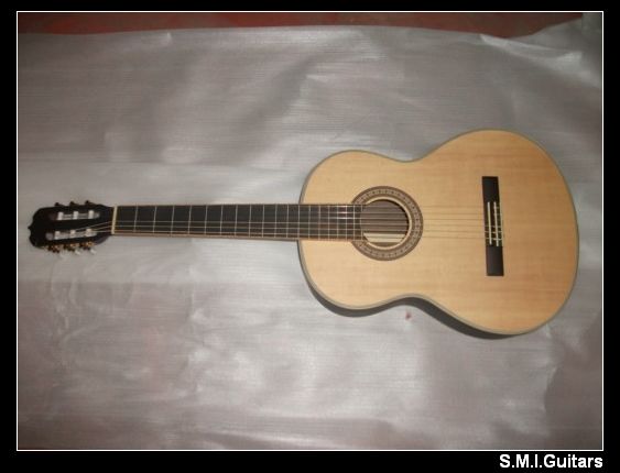 High-end Classical Guitar