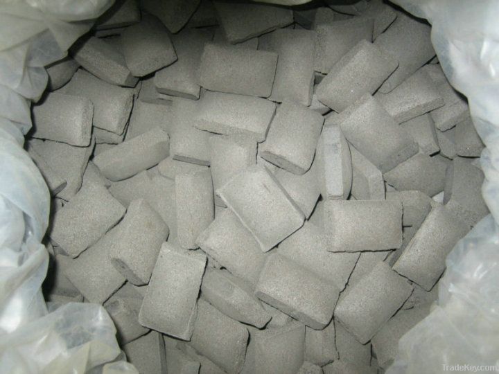 Manganese metal briquettes 97