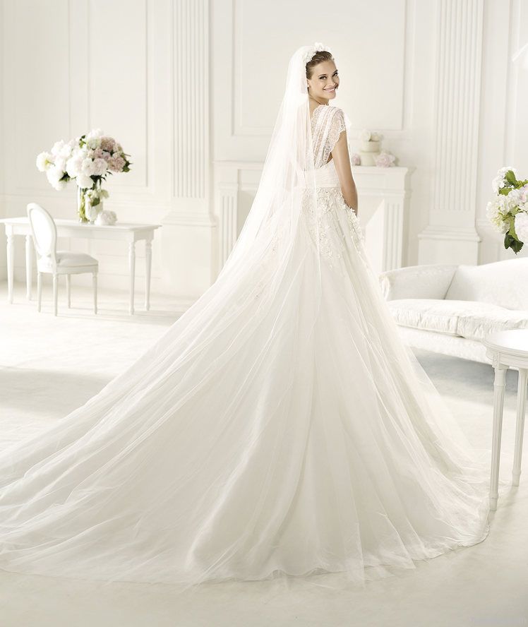 Audrey Evening dress wedding dress