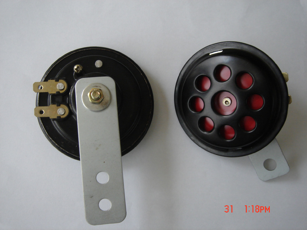 horn, auto horn, motorcycle horn  , disc horn