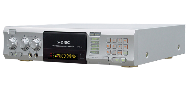 5 DISC CHANGER WITH CDG KARAOKE