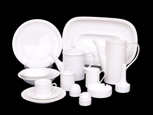 porcelain dinnerware