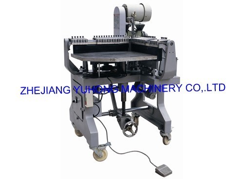 rigid box making machine-Box folding in machine