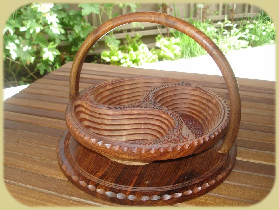 collisible wooden basket