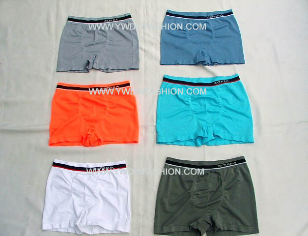 men's short boxer