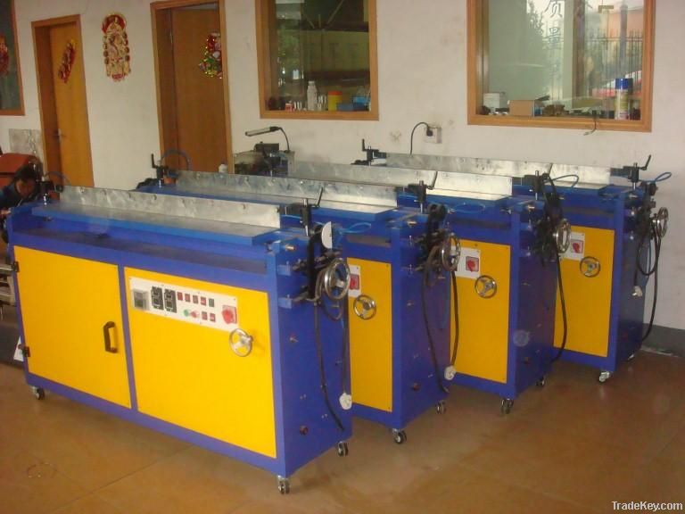 Bending machine