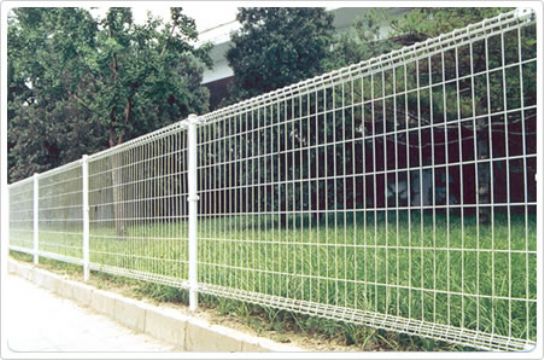 chain link fence