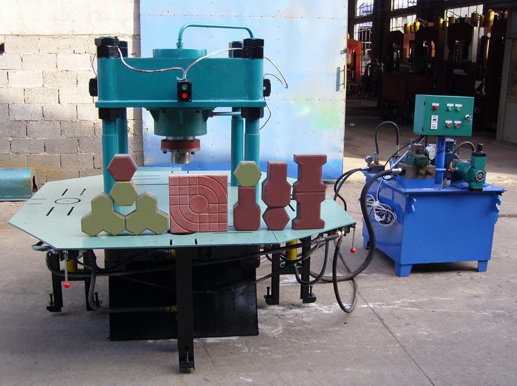 Paver Making Machine