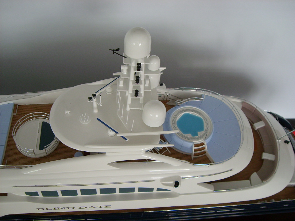 HOT! BLIND DATE Yacht Model