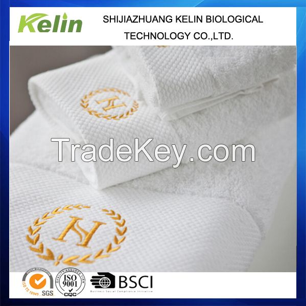 white cotton hotel towel