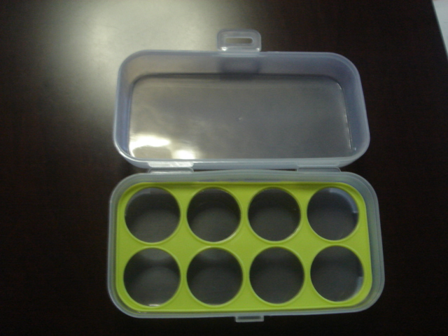 Plastic egg box