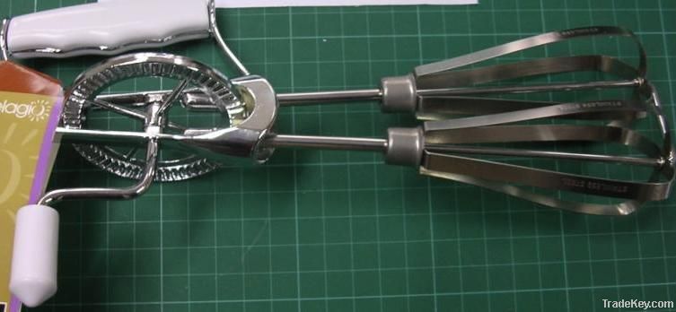 egg whisks, egg beater, blender