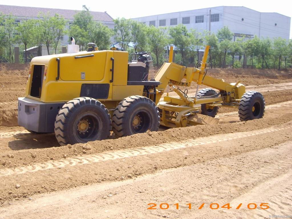 hydraulic self-propelled motor grader