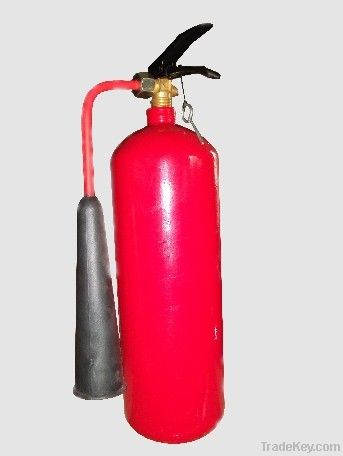 CO2 FIRE EXTINGUISHER