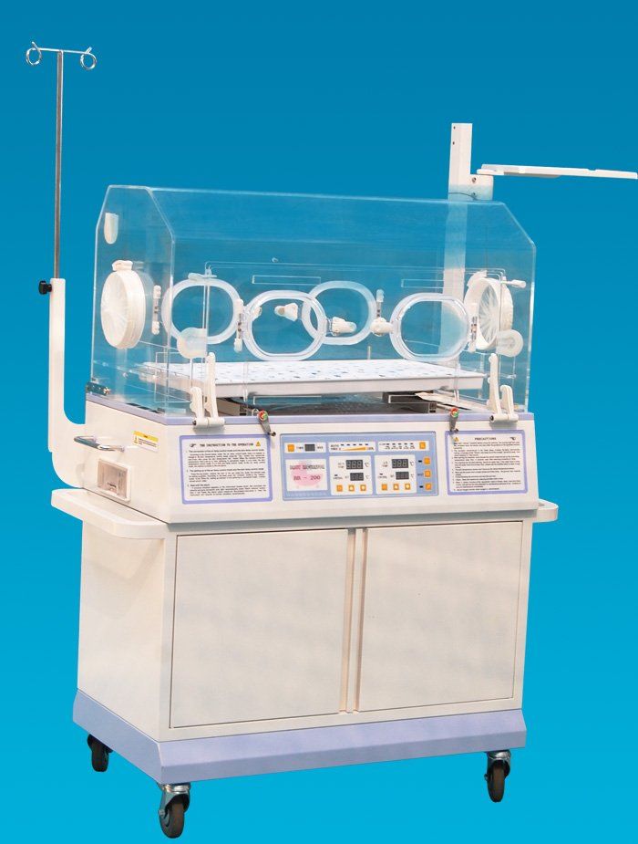 Infant incubator