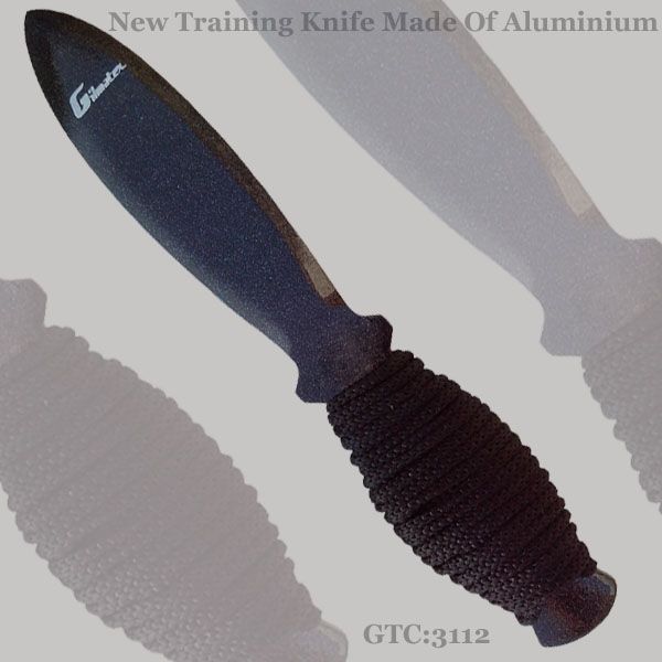 Training Karabits knives