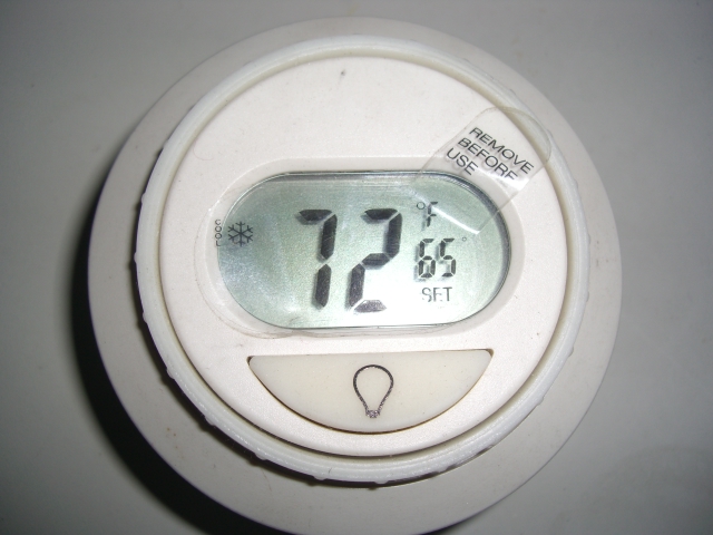 digital thermostat