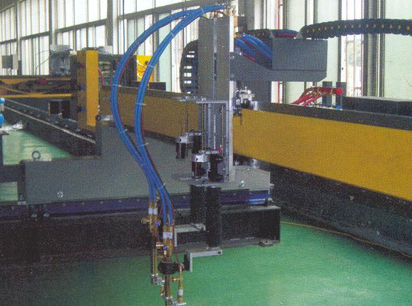 CNC Flame / Plasma Cutting Machine