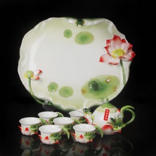 Porcelain tea set