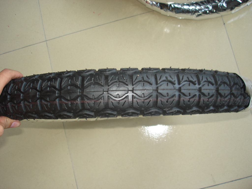 motorcycle tyre