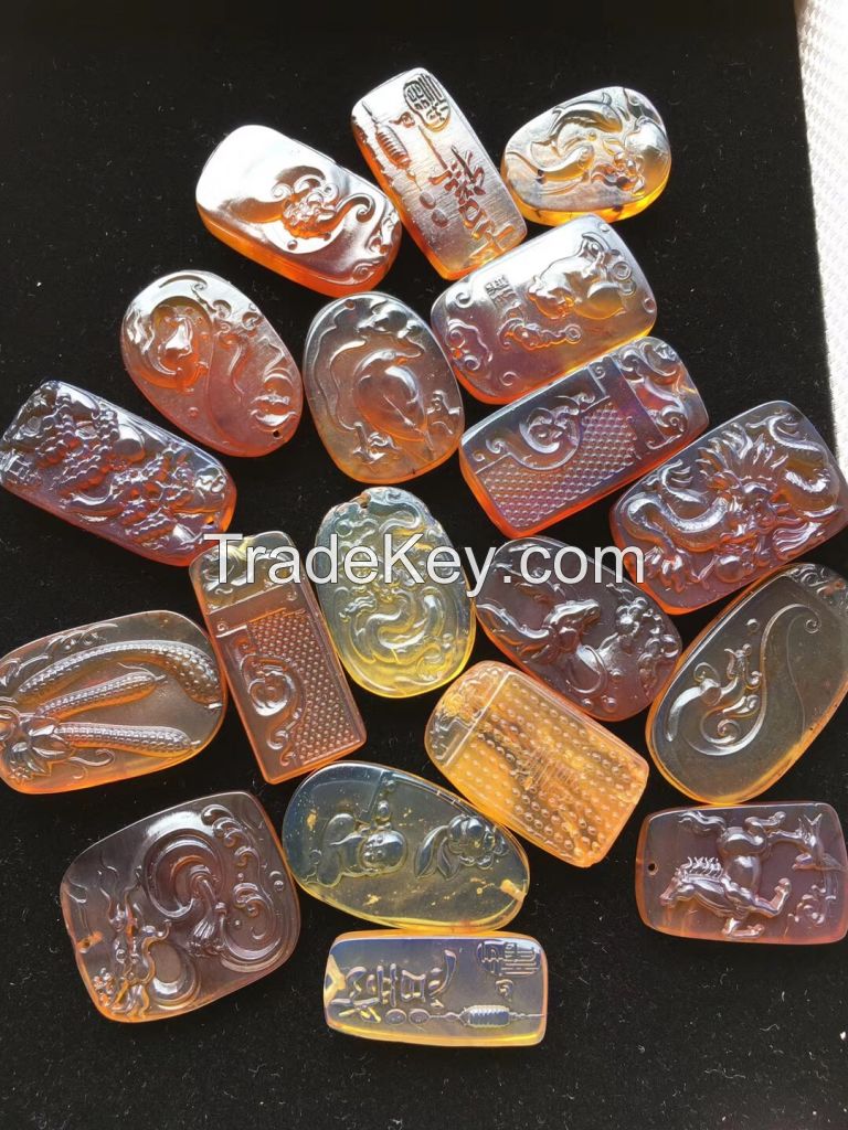 Natural Burmese Amber carvings pendant