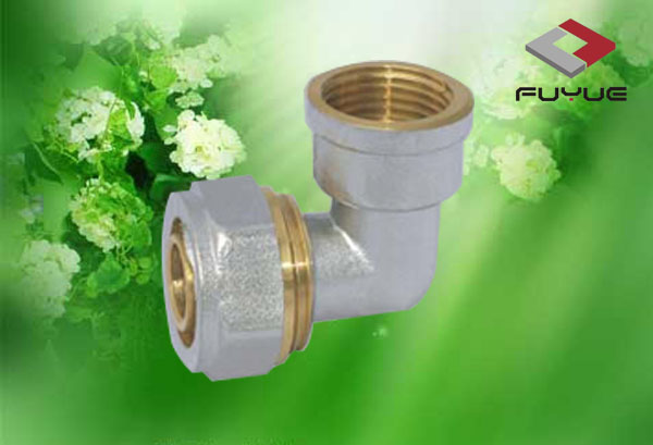 Brass pipe fittings