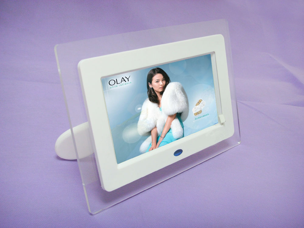 7'' digital photo frame with JPEG, MP3, AVI, WMA and MPEG US$25/PCS