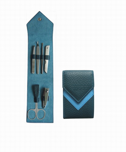 Fashionable Manicure Sets