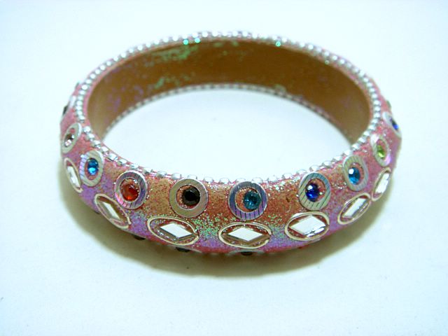  FASHION BANGLES