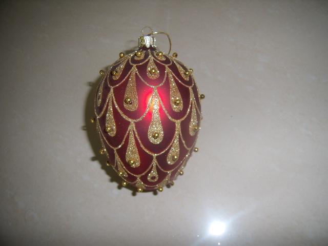 glass egg for xmas decoration