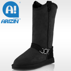 Winter boots with double-faced sheepskin material