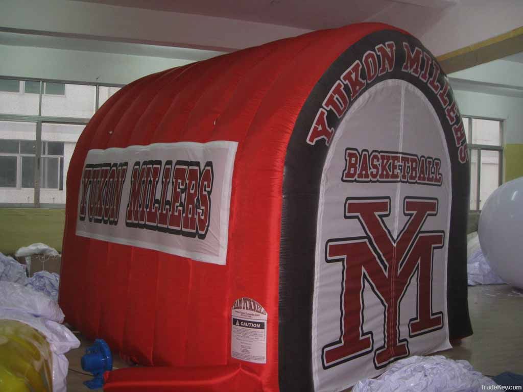 Inflatable Helmet Tunnel