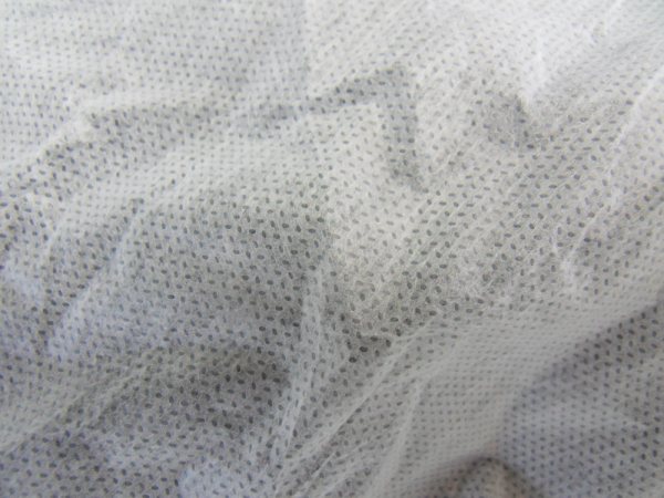 Hydrophobic SMS non woven for diaper