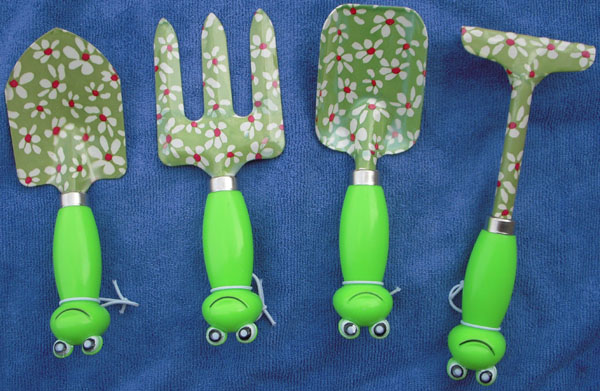 4pcs kid&#039;s garden tools set, garden trowel, cultivator, rake, fork