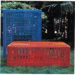 Plastic Fowl Cage