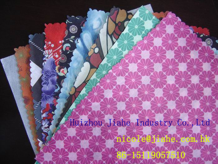 PET stitch bond nonwoven