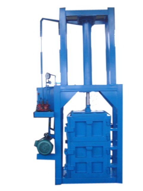 Hydraulic pressure baler