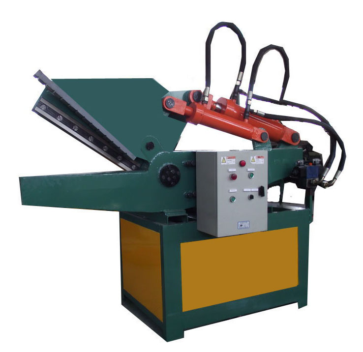 Metal cutting machine