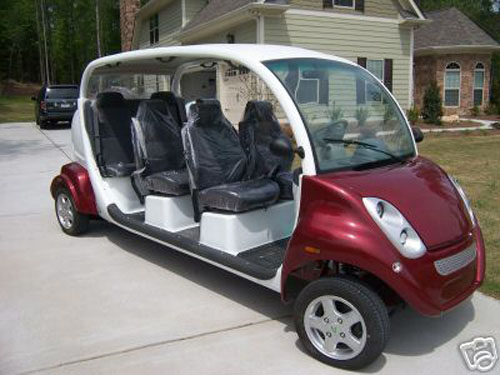 Electric shuttle bus