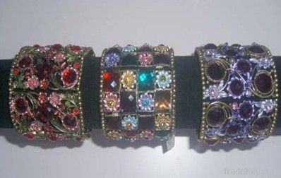 B-64721 bollywood style  bangle with chinese crystalstone