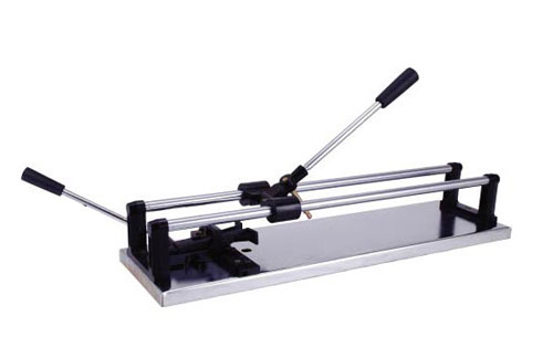 Manual tile cutter