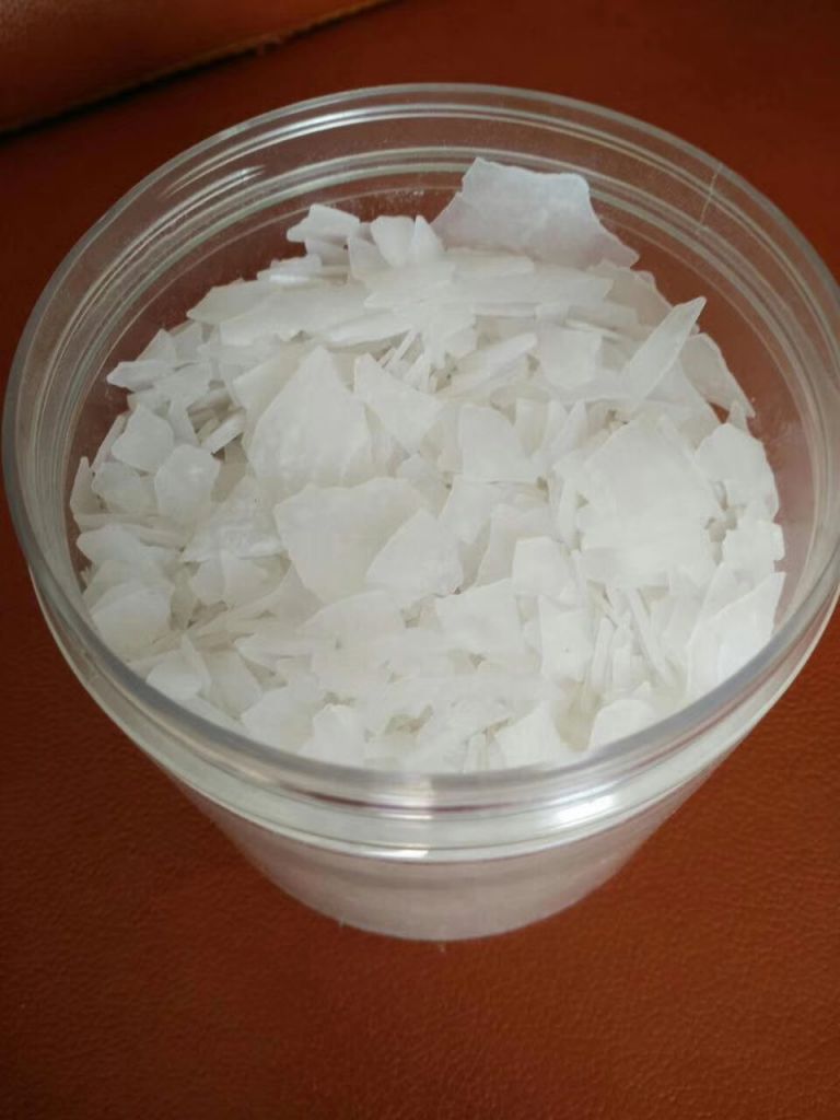 magnesium chloride powder or flake