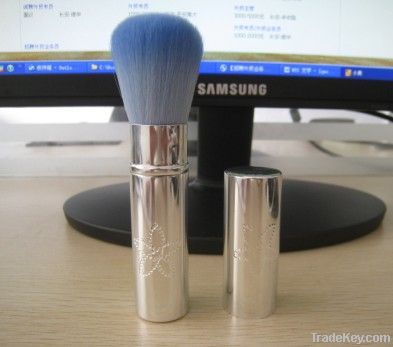 retractable powder brush