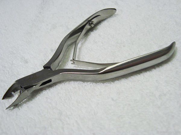 Cuticle Nail Nipper \ Cutter