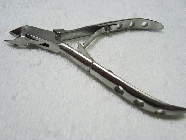 Cuticle Nail Nipper \ Cutter