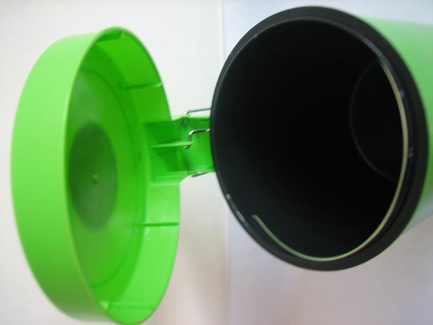 Wholesale Brand New Green Plastic Dustbin