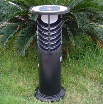 LED Solar Lawn Light