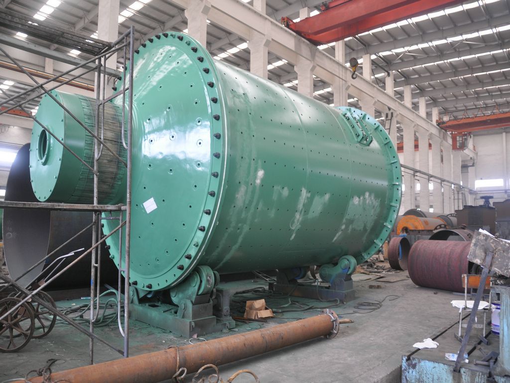 Cement Ball Mill/Rock Ball Mill Grinding Machine supplier