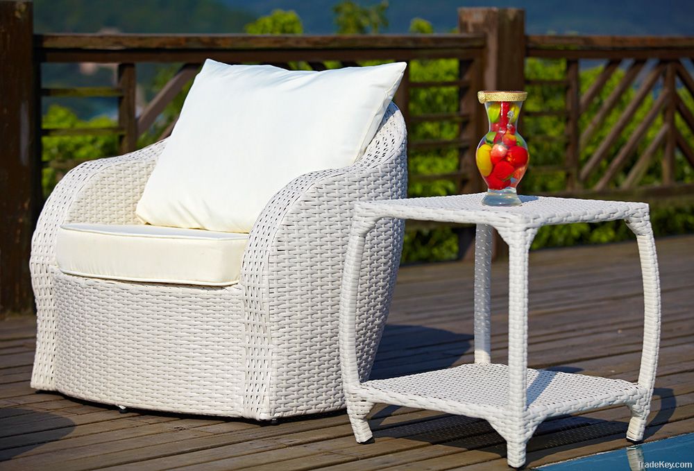 White Outdoor Wicker Sofa Set